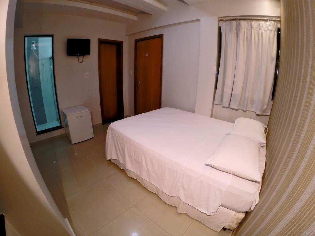 Hotel Talissa 1 Manaus Buitenkant foto